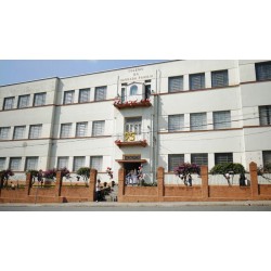 Colégio Sagrada Família comemora 95 anos de história